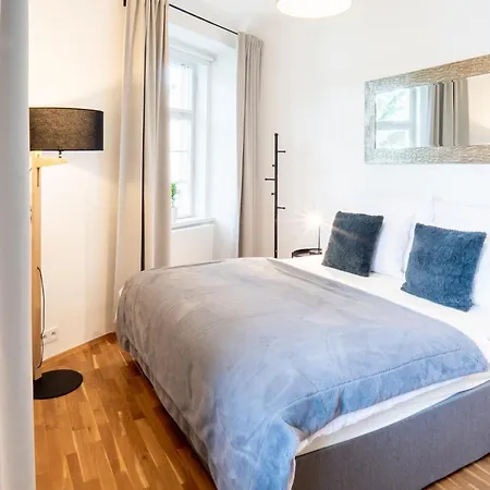 River View Apartment *