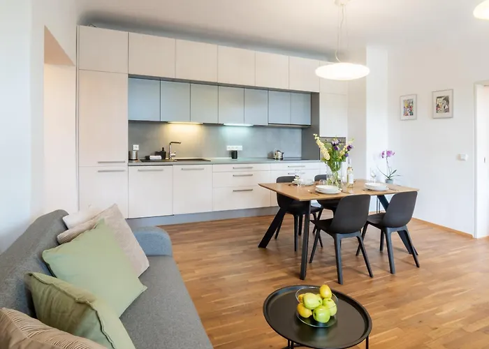 River View Apartman *